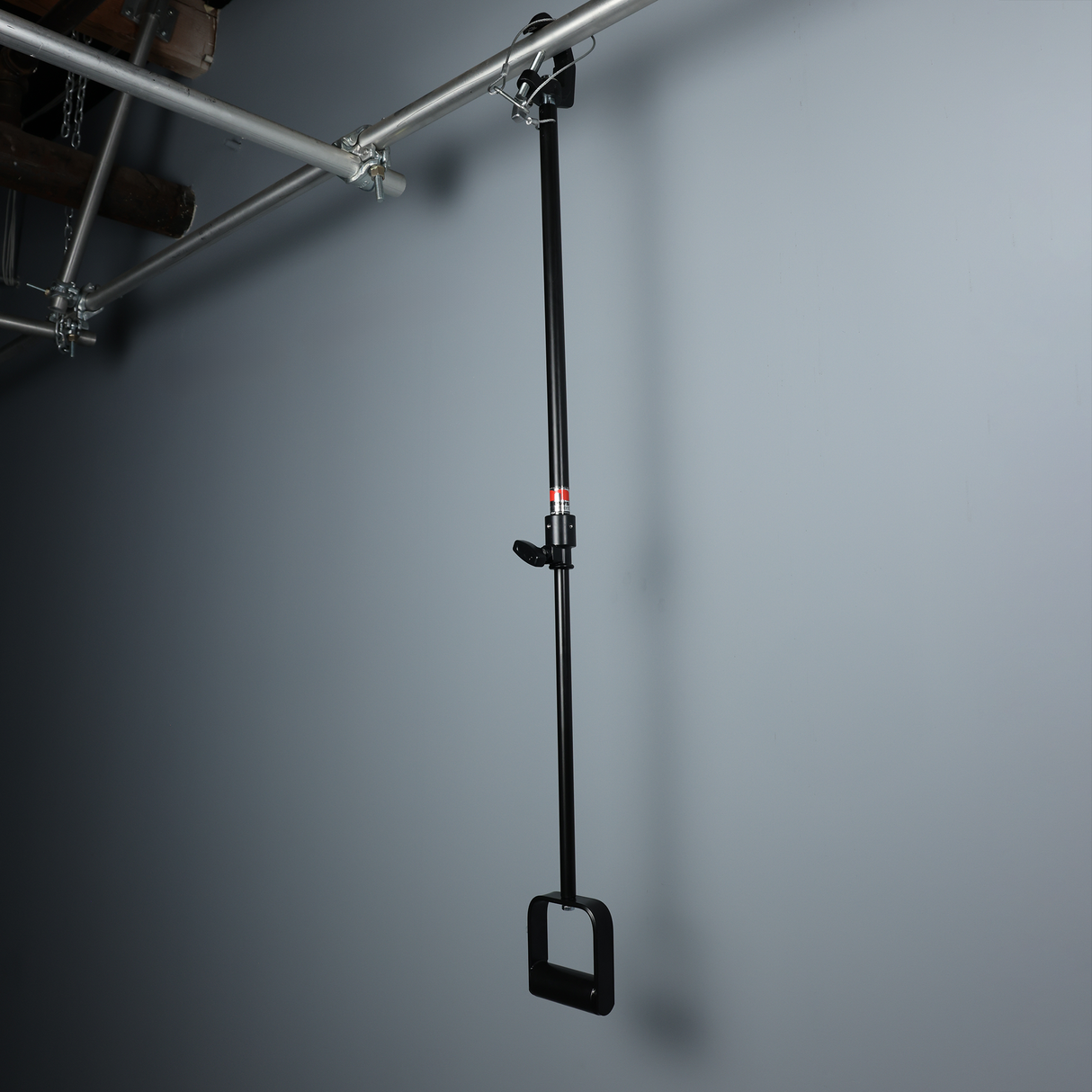 Lightweight Telescoping Hangers