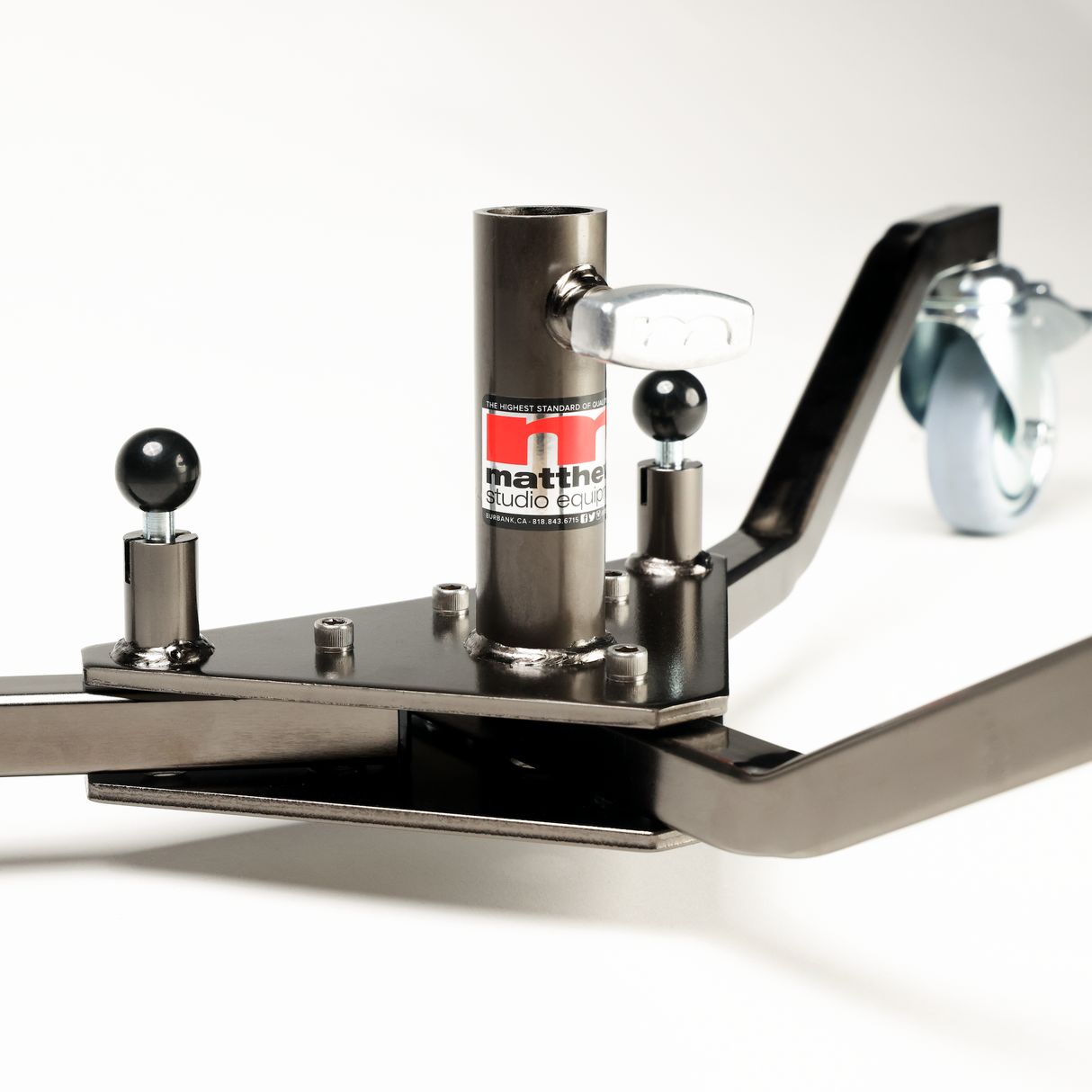 Runway Base junior receiver with locking T-handle