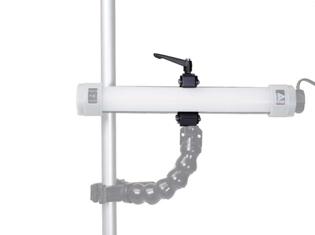 Savior Clamp for Dinkum DS1005 attached to a pole, showcasing flexible interlocking segments and strong clamp.